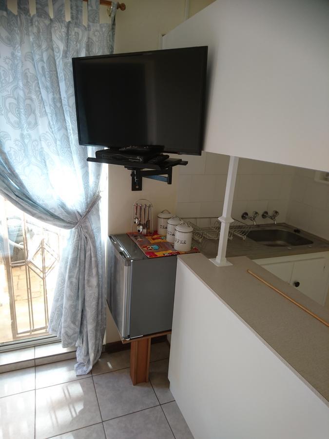 Chanelle Self Catering Bloemfontein Ngoại thất bức ảnh
